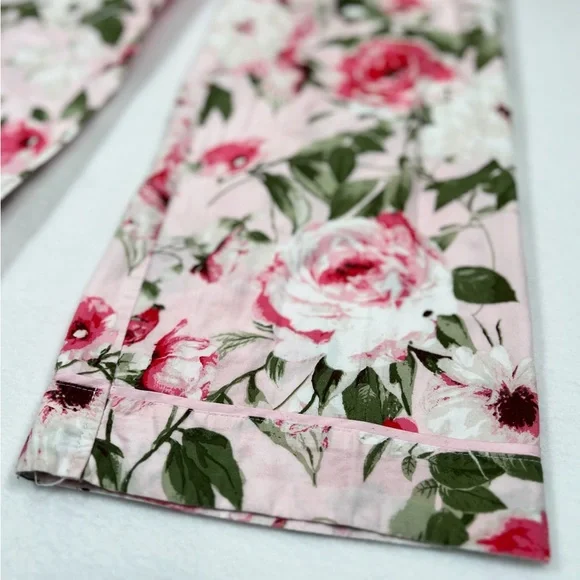 NEW YORK & COMPANY Women’s Bloomcore Garden Roses Pajama Pants Size Medium - Picture 3 of 10